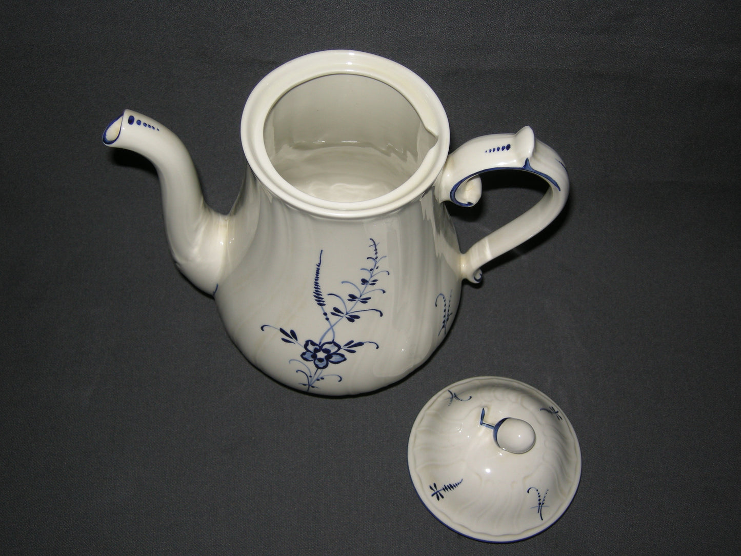 Villeroy & Boch Vieux Luxembourg koffiepot nr. 3