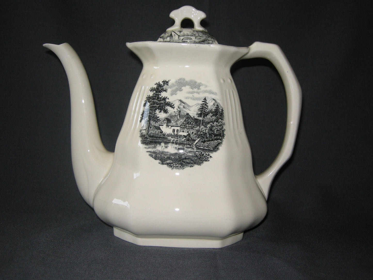 Societe Ceramique Landschap koffiepot