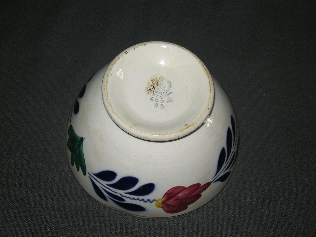 Societé Ceramique Boerenbont 483A kom O13,5 cm.