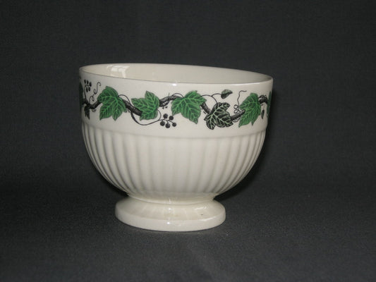 Wedgwood Stratford kom O9,5 cm.