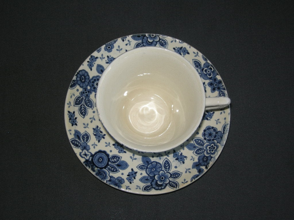 Societe Ceramique Beatrix koffiekop & schotel bloemkooloor met lichte craquelé