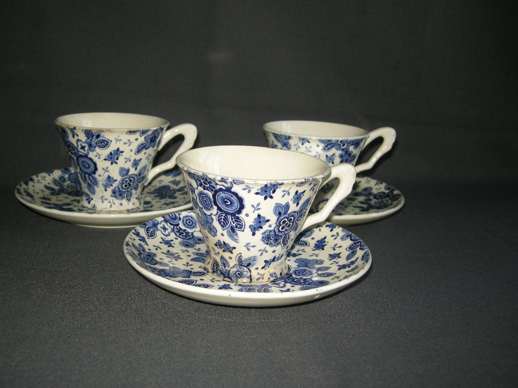 Societe Ceramique Beatrix koffiekop & schotels bloemkooloor met min. beschadiging
