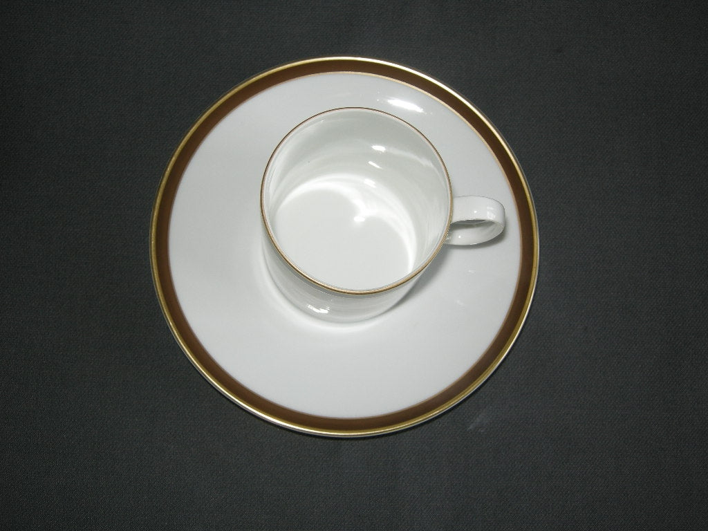 Thomas Medaillon bruin - goudkleurige decorrand kop & schotel