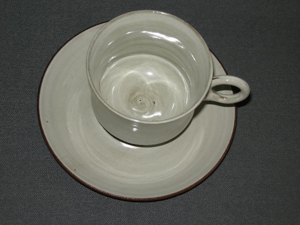 Zaalberg middelbruin / creme kop & schotel