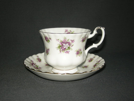 Royal Albert Sweet Violets kop & schotel groot