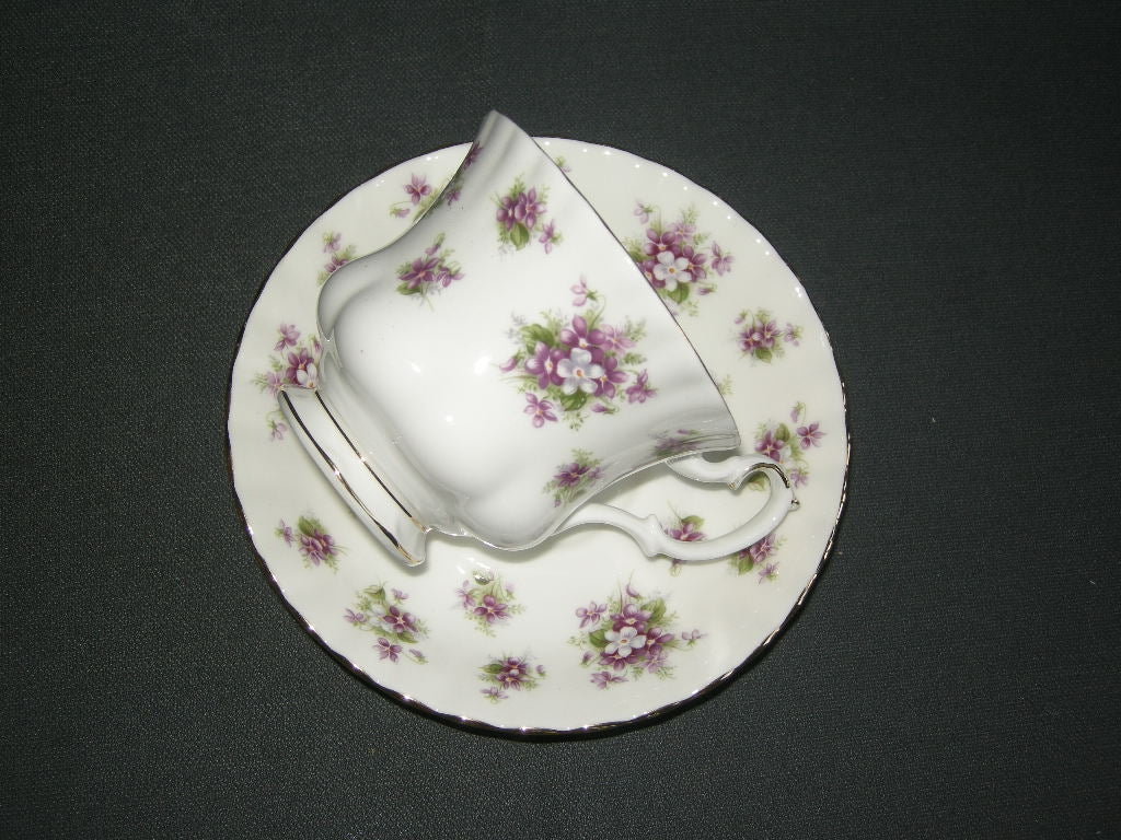 Royal Albert Sweet Violets kop & schotel groot