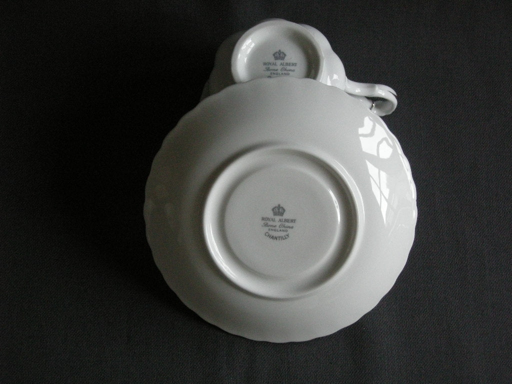 Royal Albert Chantilly kop & schotel O8,7 cm.