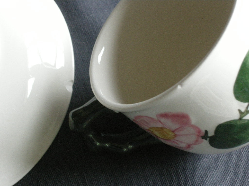Villeroy & Boch Wild Rose kop & schotels nr. 3 met beschadiging