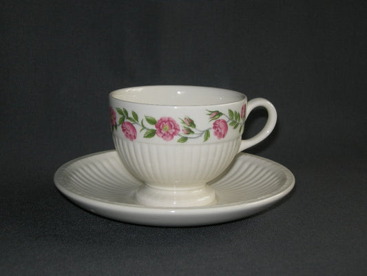 Wedgwood Rosalind kop & schotel O8 cm.