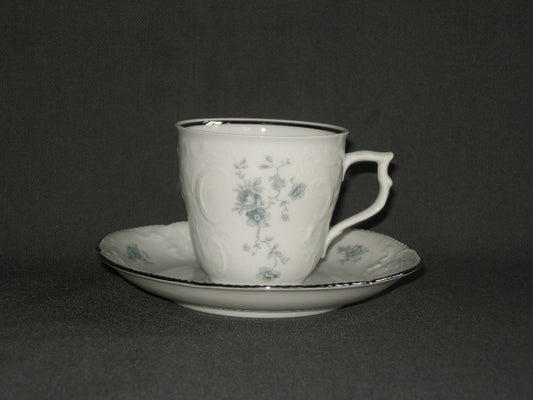 Rosenthal Sanssouci spierwit met blauw / grijze bloemetjes koffiekop & schotels minimaal beschadigd