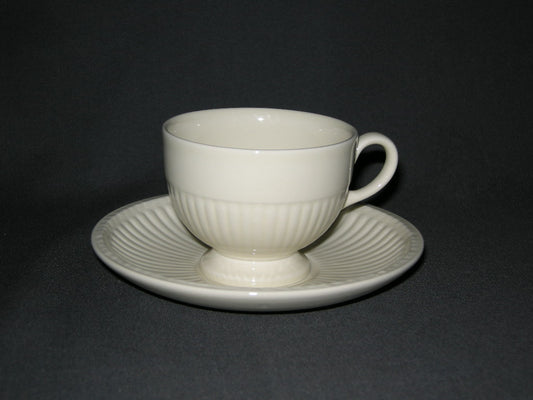 Wedgwood Edme plain koffiekop & schotel laag