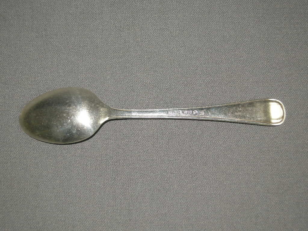 Keltum verzilverd rondfilet lepel 17,7 cm.