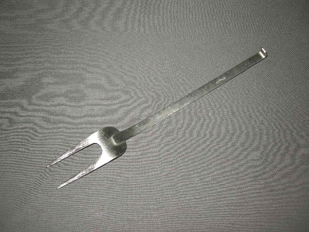 Sola model 620 lepelrek vleesvork