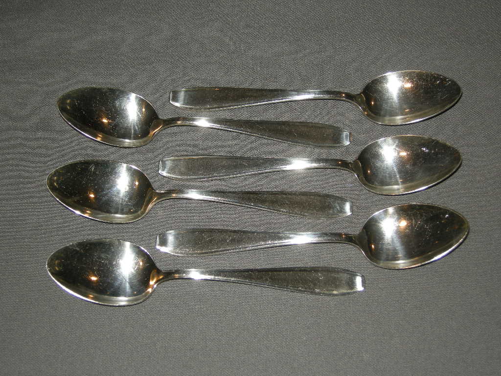 Sola verzilverd model 1640 6 lepels 18 cm.
