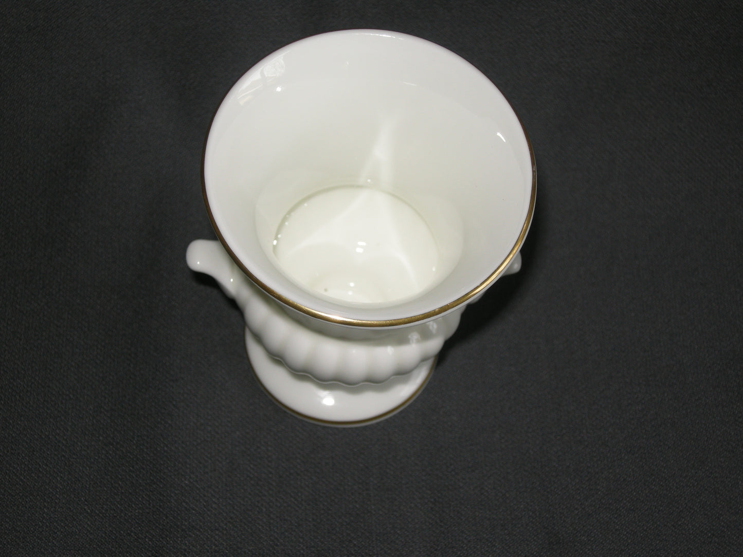 Wedgwood Wild Strawberry lepelvaasje