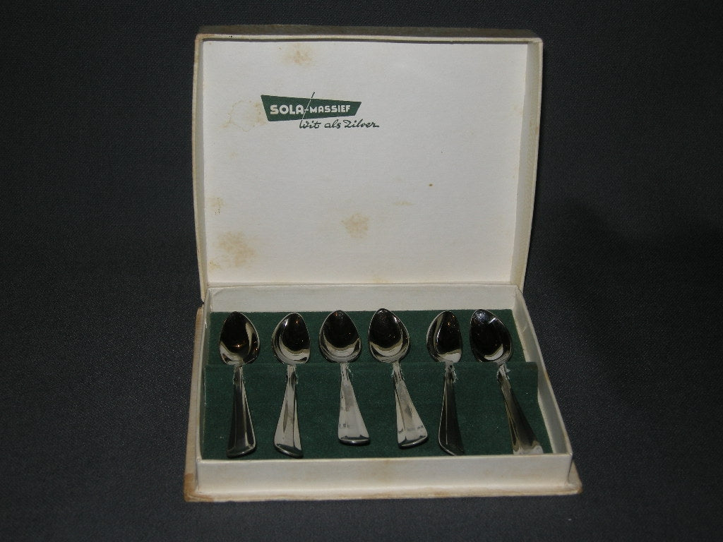 Sola edelstaal model 1400 Hetty likeurlepeltjes 9 cm. in originele doos