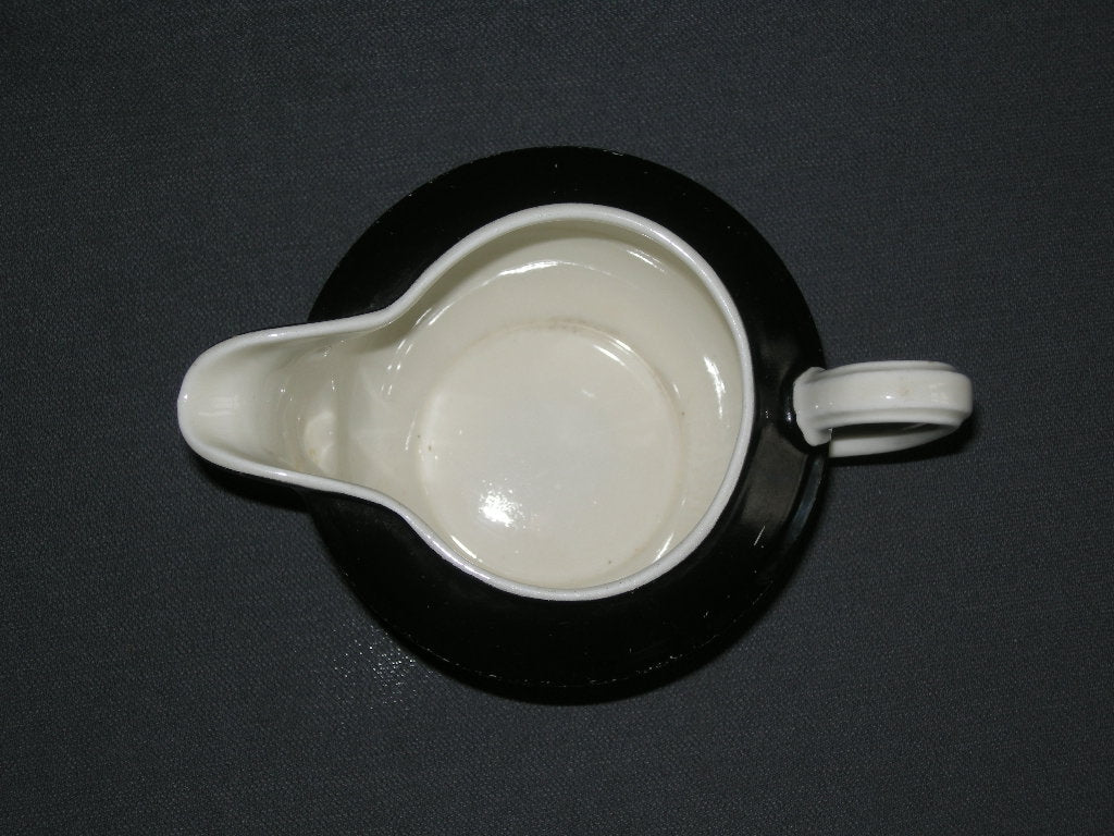 Mosa zwart - wit melkkannetje