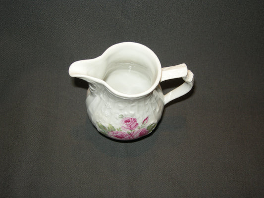 Rosenthal Sanssouci spierwit rose pioenroos melkkannetje