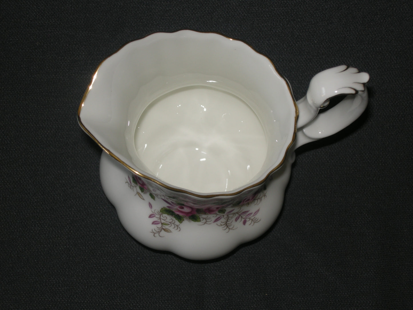 Royal Albert Lavender Rose melkkannetje 10,5 cm.