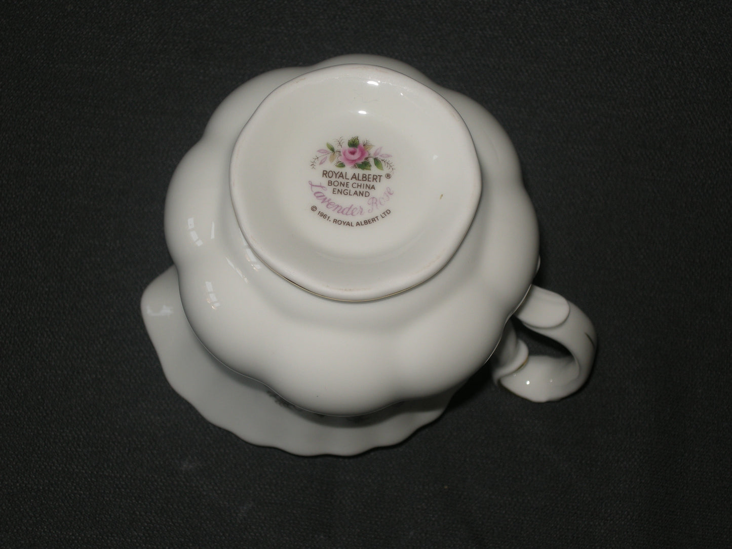 Royal Albert Lavender Rose melkkannetje 10,5 cm.