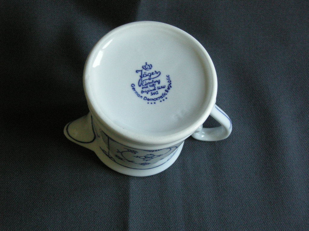 Jäger Blau Saks melkkannetje hoogte 9,5 cm.