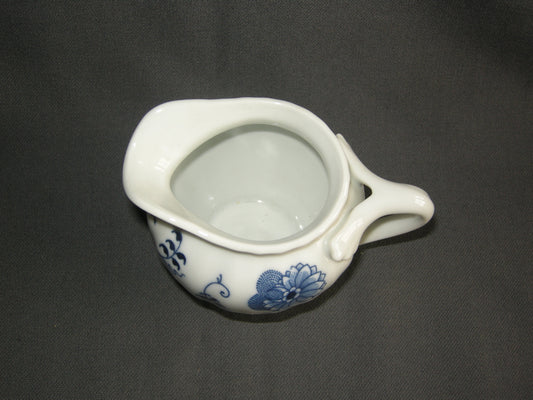 Blue Danube melkkannetje