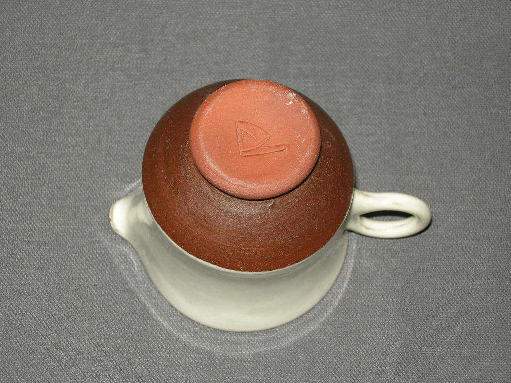 Zaalberg middelbruin / creme melkkannetje