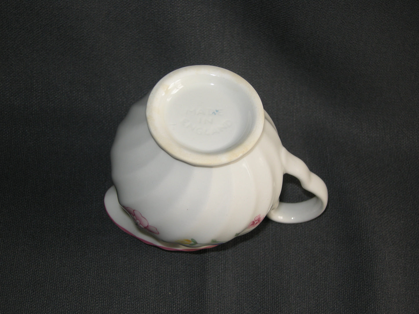 Johnson Bro's Summer Chintz melkkannetje