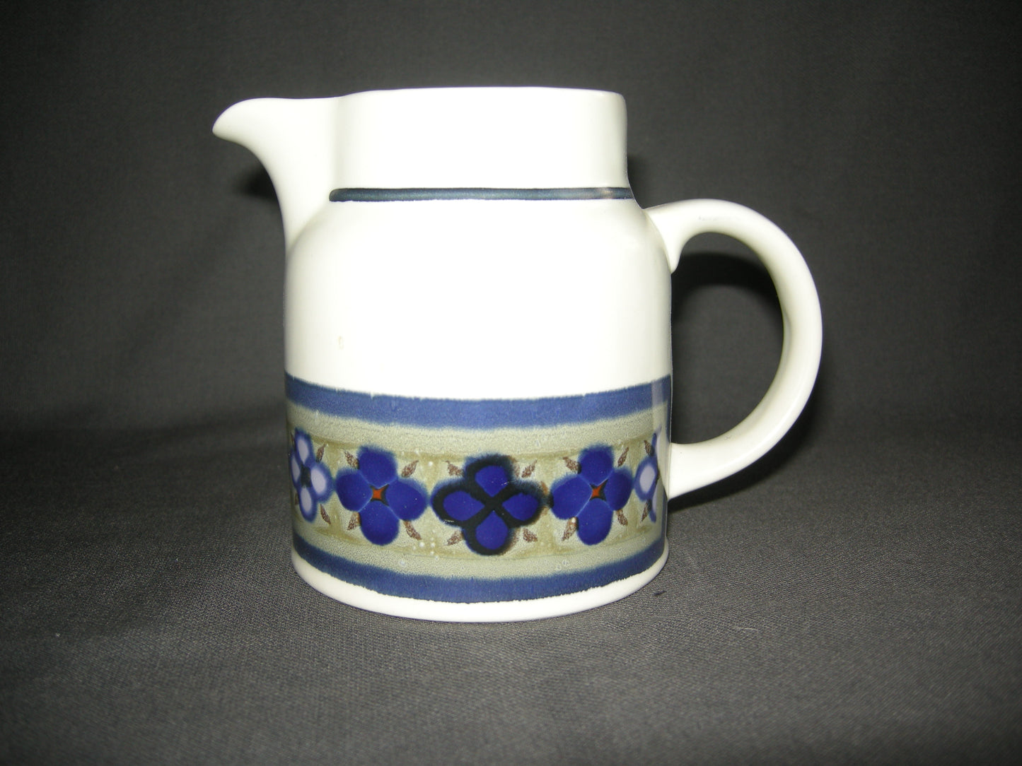 Royal Doulton Tangier melkkannetje