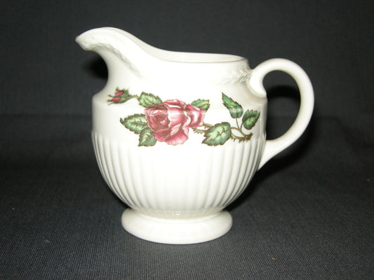 Wedgwood Moss Rose melkkannetje
