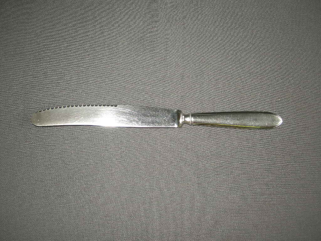 Gero Zilmeta model 718 puntfilet mes 23,5 cm. met kartels
