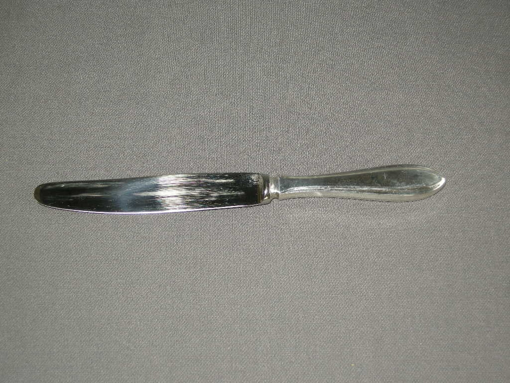 Nieuwpoort verzilverd puntfilet mes 20,5 cm.