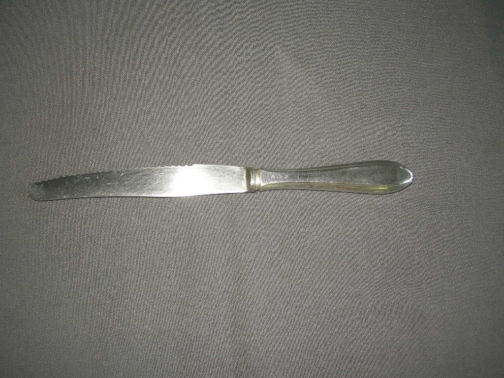 Gero verzilverd model 618 puntfilet mes met kartelrand 25 cm.