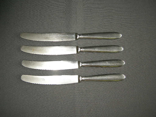 Gero Zilmeta model 718 puntfilet messen 21 cm. met kartels