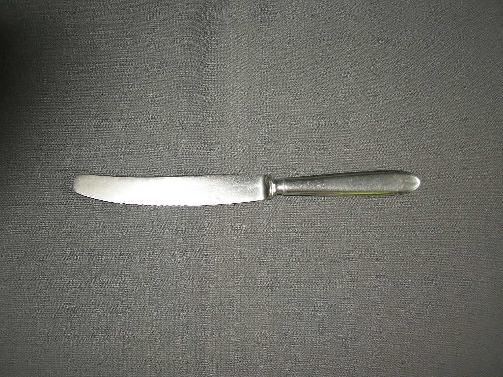 Gero Zilmeta model 718 puntfilet messen 21 cm. met kartels