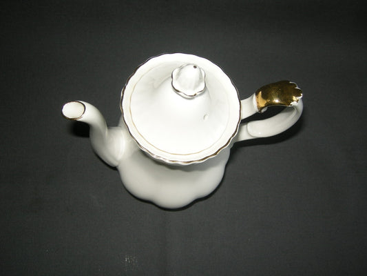 Royal Albert Val d'Or moccapotje
