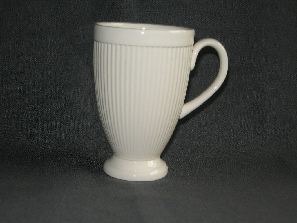 Wedgwood Windsor beker op voet