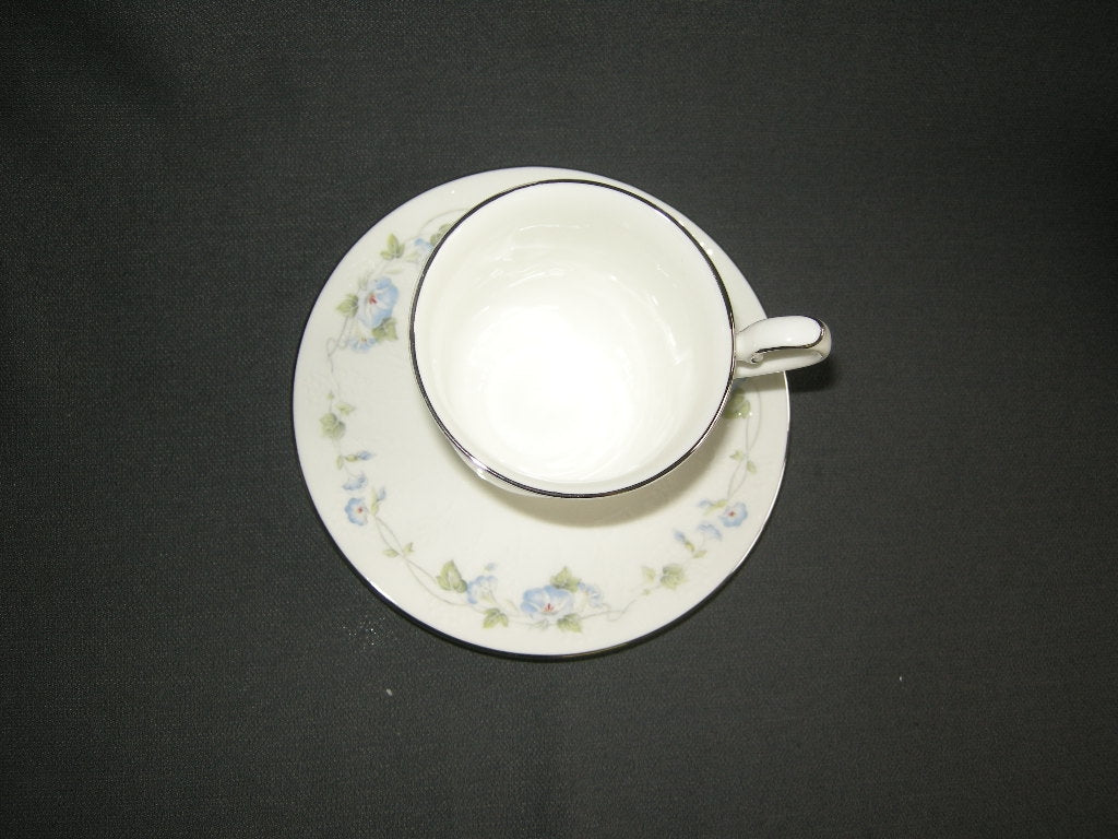 Royal Albert For All Seasons Morning Flower kop & schotel