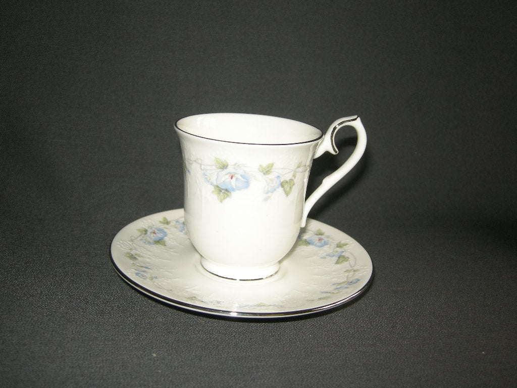 Royal Albert For All Seasons Morning Flower kop & schotel