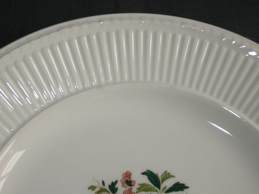 Wedgwood Conway ontbijtborden met vlekjes