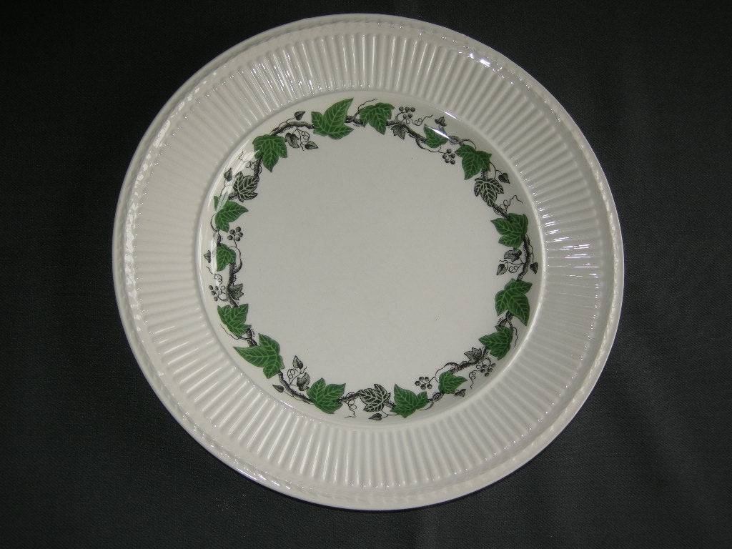 Wedgwood Stratford ontbijtbord O22,5 cm.