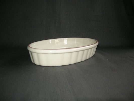 Johnson Bro's Summer Chintz ovenschaal ovaal 30,5 x 18 x 4,5 cm.