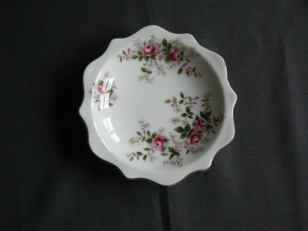 Royal Albert Lavender Rose petit-fourschaaltje schulp