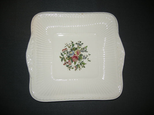 Wedgwood Conway presenteerschaal vlekjes