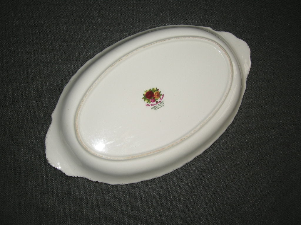 Royal Albert Old Country Roses presenteerschaaltje 22 x 13 x 2,5 cm.