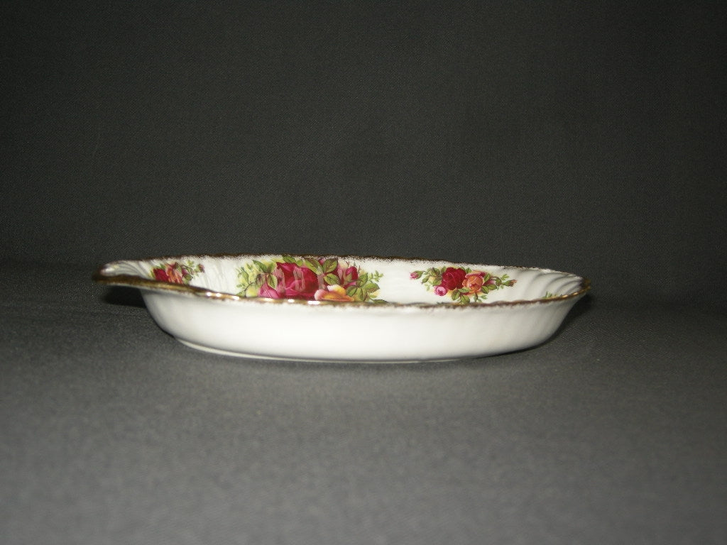 Royal Albert Old Country Roses presenteerschaaltje 22 x 13 x 2,5 cm.