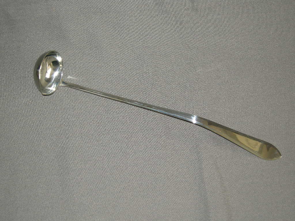 Sola GZ model 430 puntfilet punchlepel