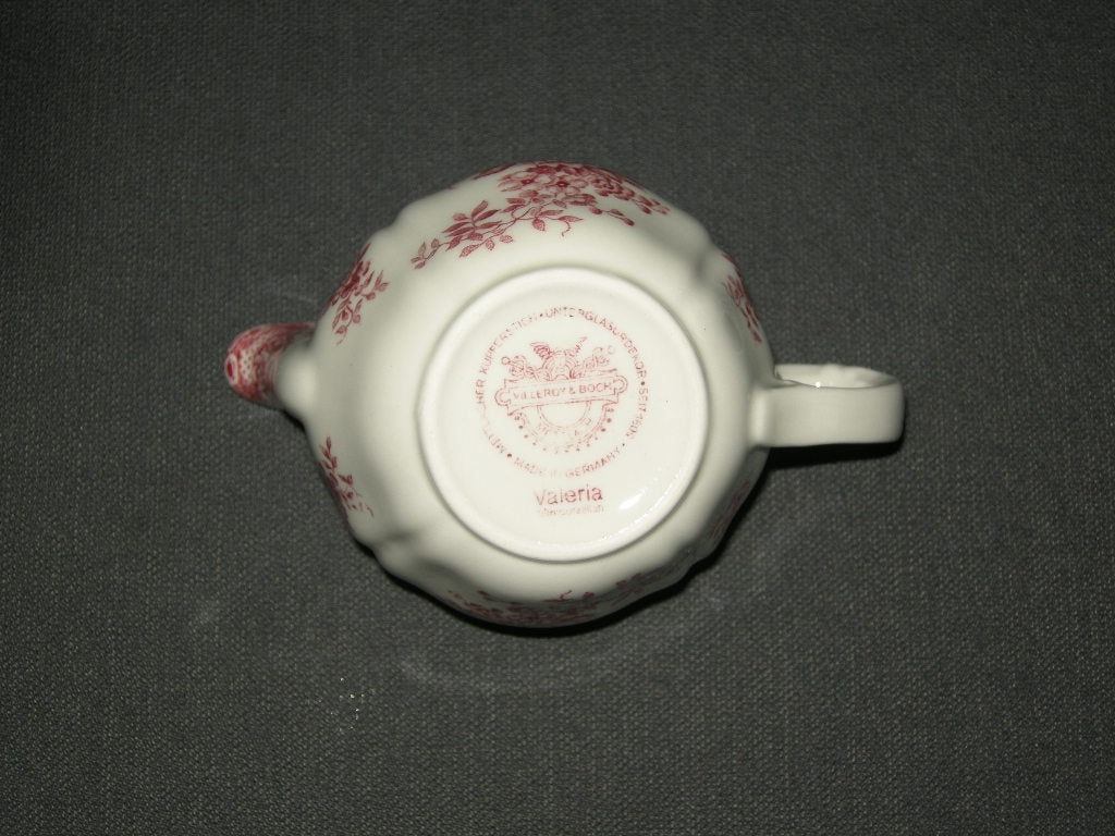 Villeroy & Boch Valeria rood roomkannetje
