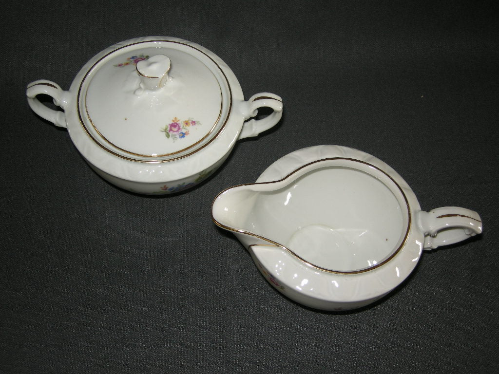 GB spierwit met kleine bloemetjes roomstel