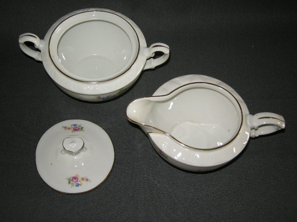 GB spierwit met kleine bloemetjes roomstel